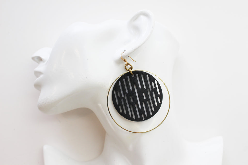 Jazmine Large Leather Earrings - Black