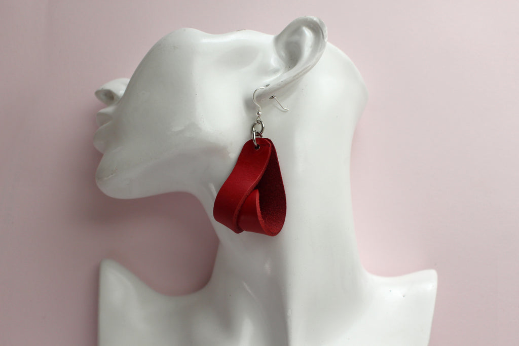 The Carla Medium Leather Earrings - Red
