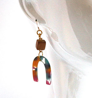Nora Resin natural lightweight earrings with gold filled earring hooks. Materials are Resin and Wood